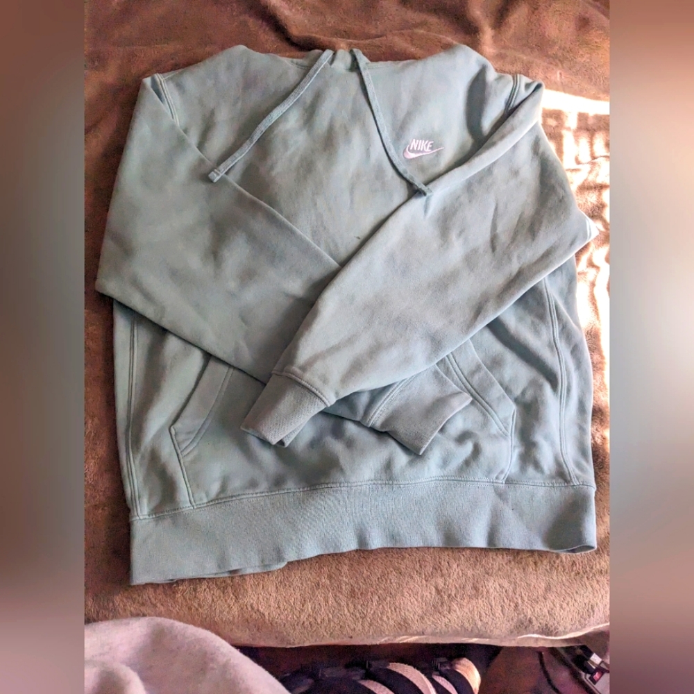 Medium Nike men's hoodie